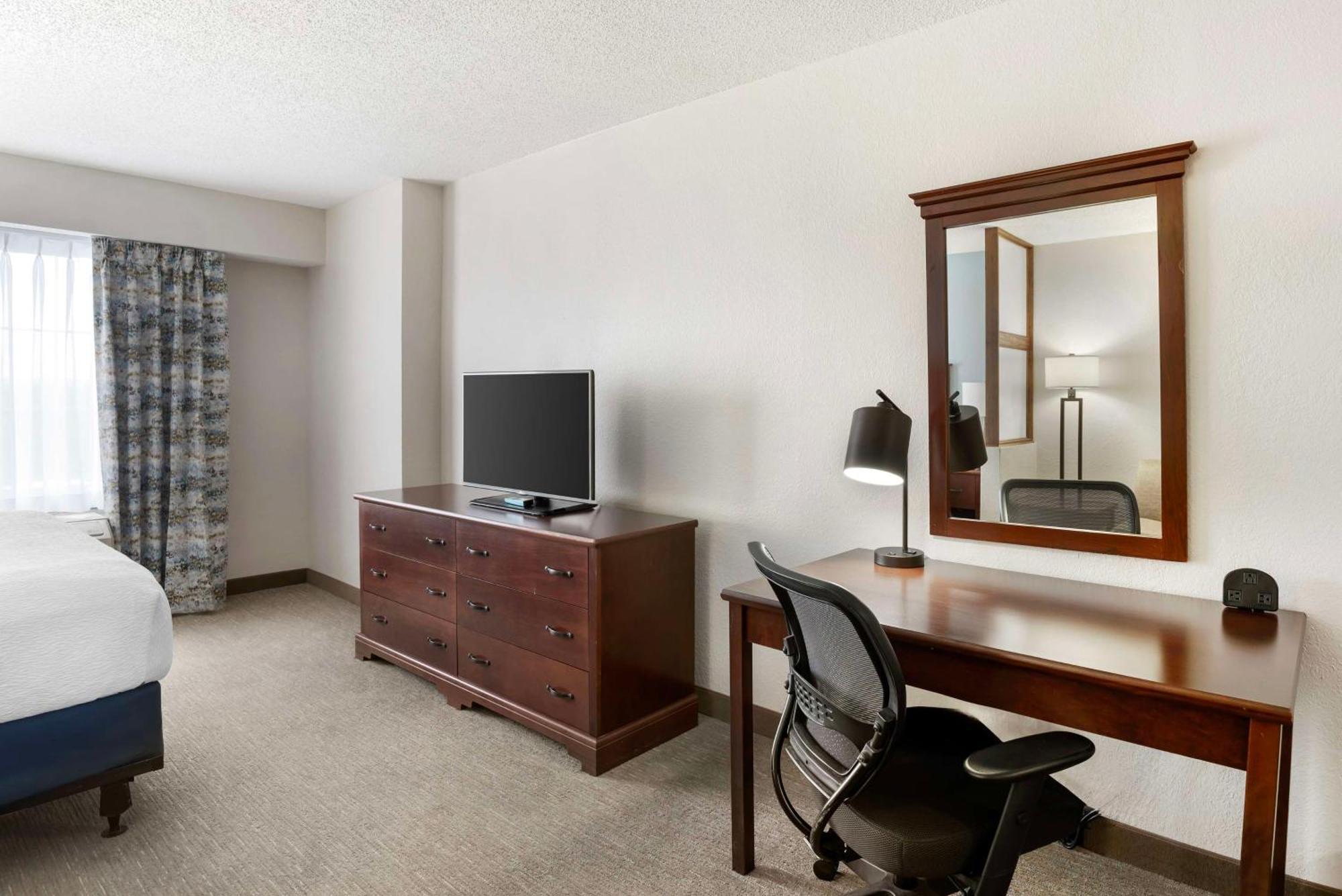 Best Western Plus Crossroads Inn & Suites Zion Crossroads Esterno foto