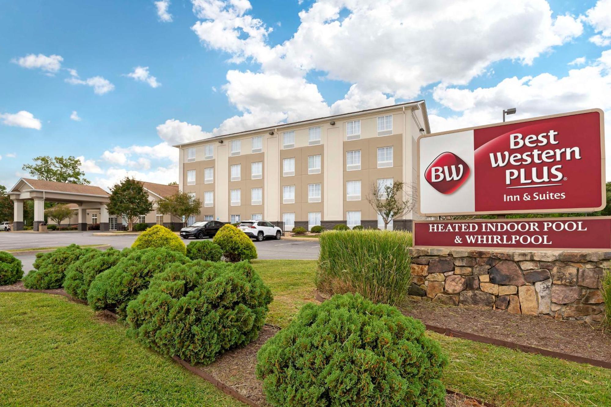 Best Western Plus Crossroads Inn & Suites Zion Crossroads Esterno foto